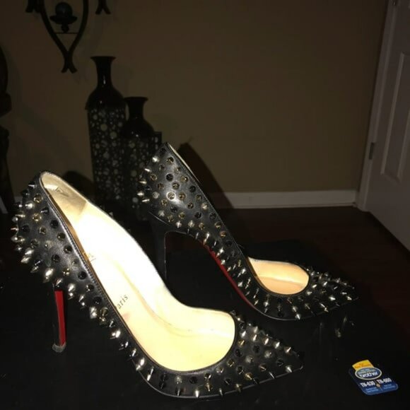 Spikked Studded Christian Louboutin So Kate size 10 - Picture 3 of 5